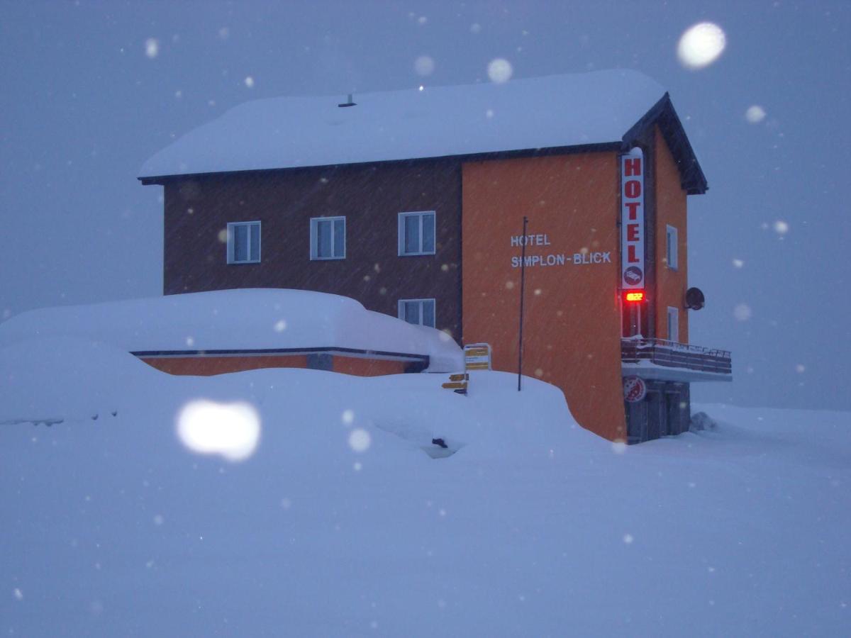 Hotel Simplon-Blick エクステリア 写真