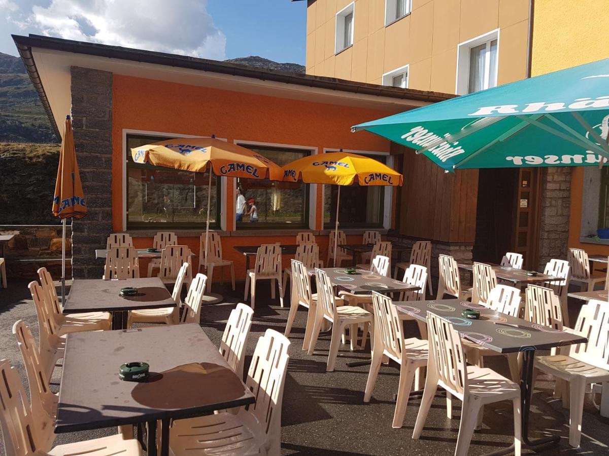 Hotel Simplon-Blick エクステリア 写真